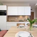 Luxurious Nadmorskie Tarasy By Renters Prestige Apartment Kolobrzeg